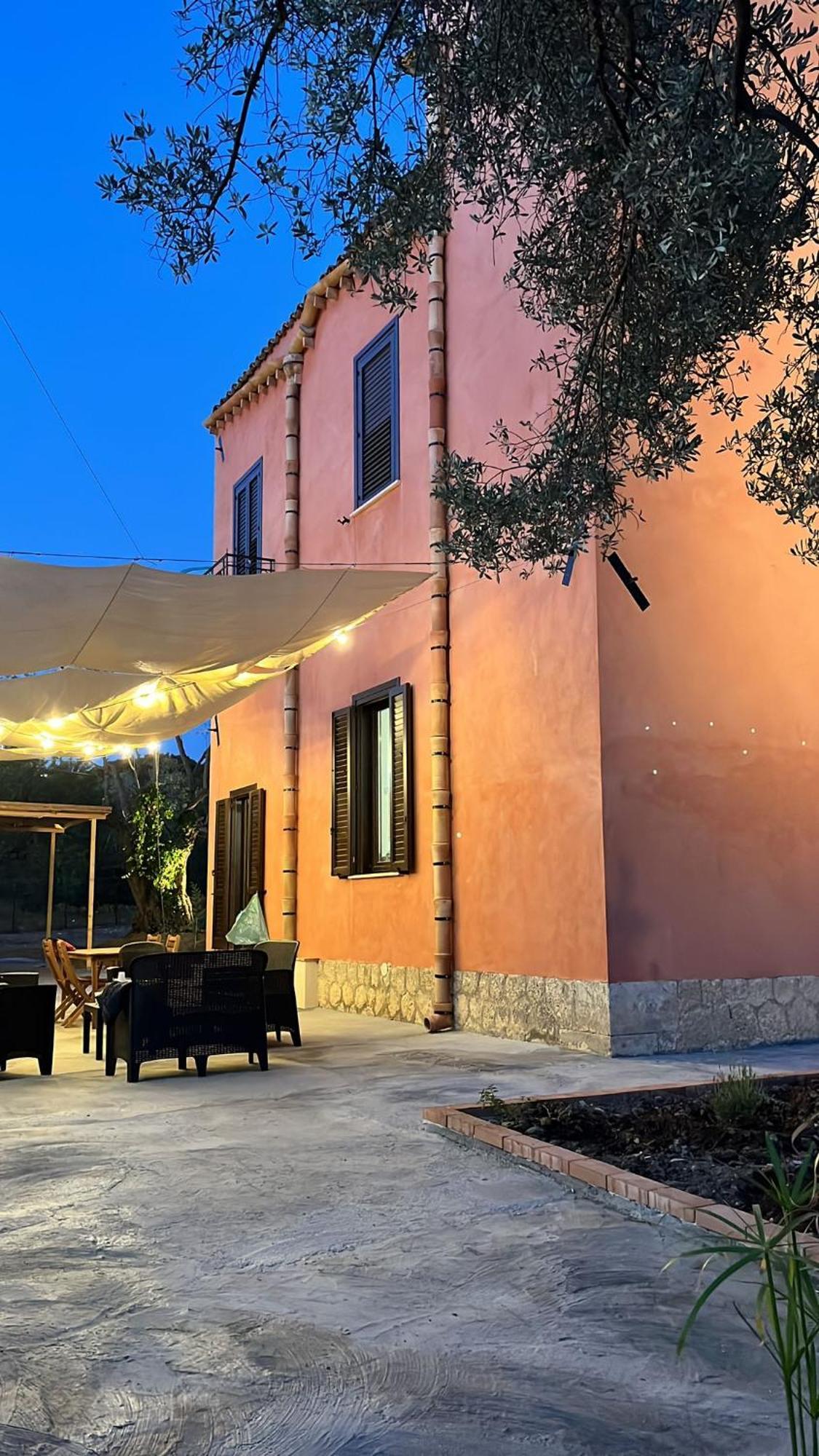 Il Giardino Del Tempio Bed & Breakfast Агридженто Екстериор снимка